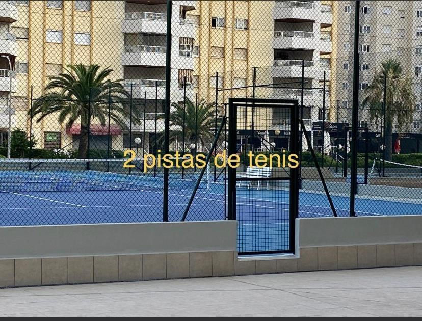 Apartamento Los Carmenes, Playa De Gandia Exterior photo