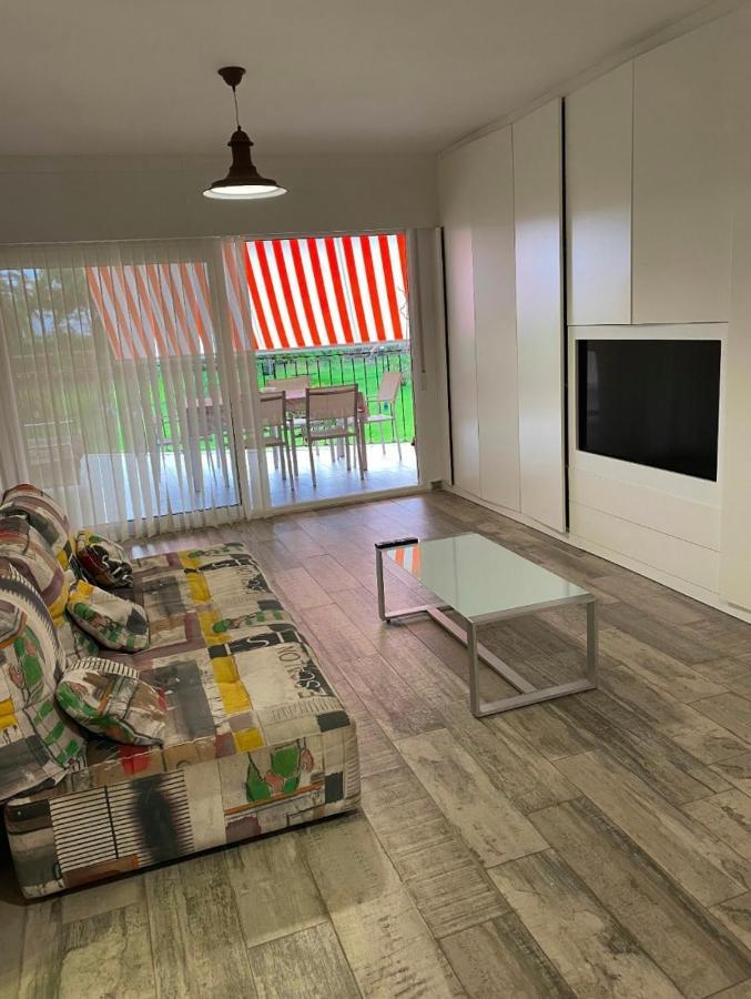 Apartamento Los Carmenes, Playa De Gandia Exterior photo